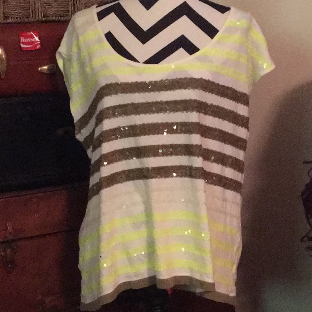 Fun summer top!